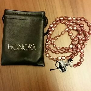 Honora - pearl necklace